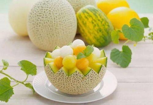 两岁宝宝吃哈密瓜会吐么,两岁宝宝吃哈密瓜为何会吐?揭秘原因及应对方法