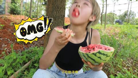 吃货吃瓜女孩是谁,美食与娱乐的跨界达人